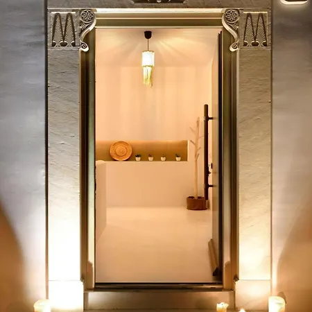 Villa Executive Paros Aiolos Private Pool Jacuzzi Kostos Damouli Isterni (Paros)