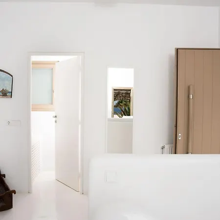 Villa Executive Paros Aiolos Private Pool Jacuzzi Kostos Damouli *